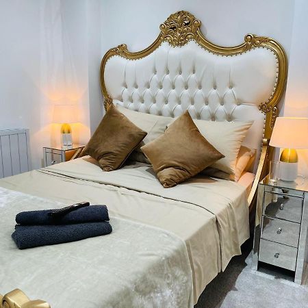 Апартаменты Salt Hill Windsor Legoland Eton Heathrow Luxury 2 Bed 1 Bath Free Parking Слау Экстерьер фото