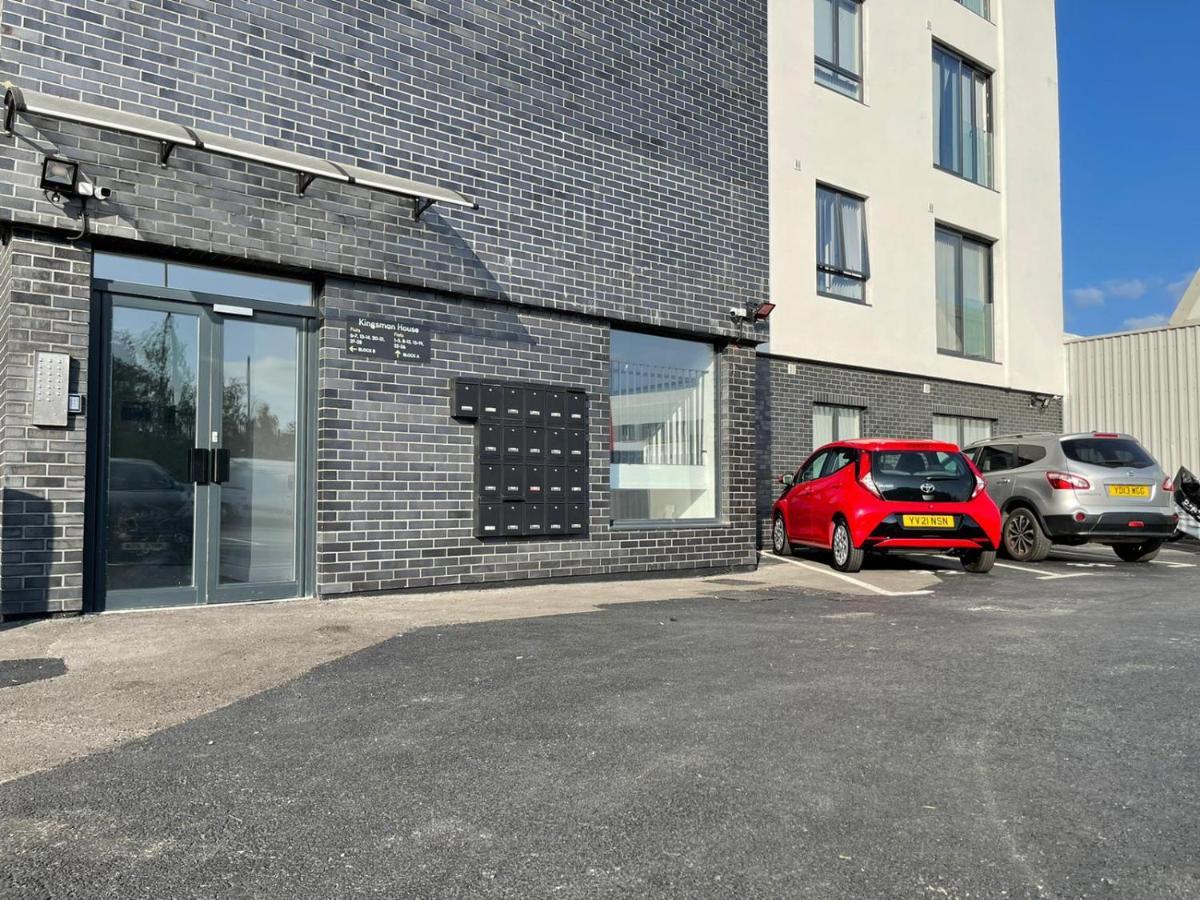 Апартаменты Salt Hill Windsor Legoland Eton Heathrow Luxury 2 Bed 1 Bath Free Parking Слау Экстерьер фото