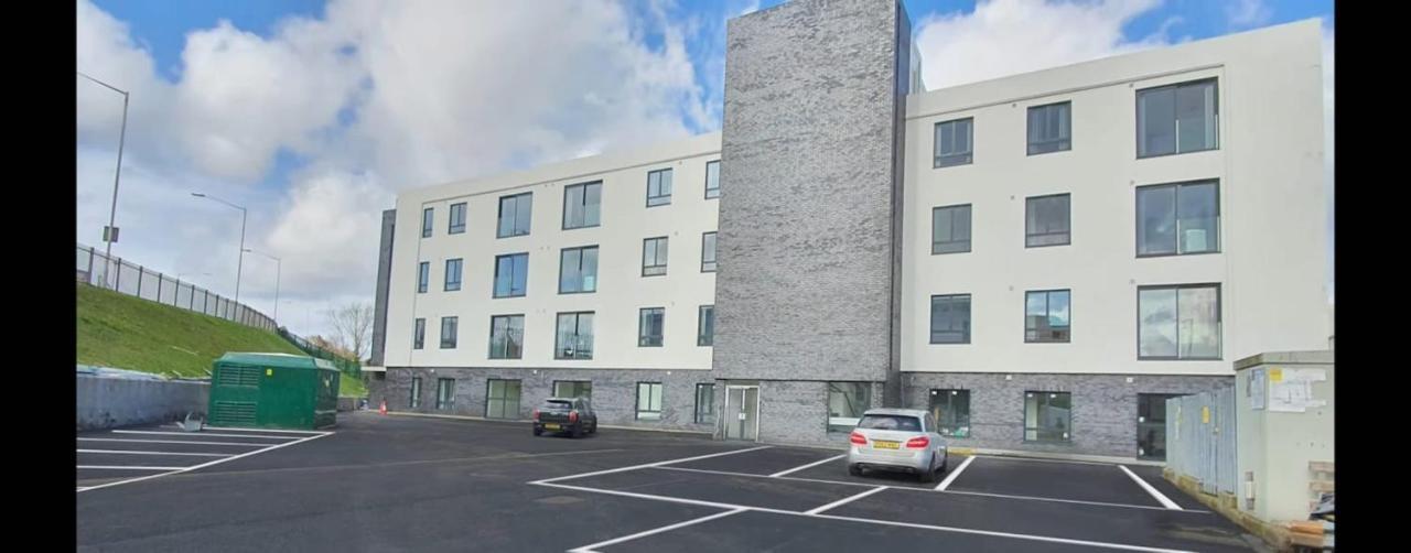 Апартаменты Salt Hill Windsor Legoland Eton Heathrow Luxury 2 Bed 1 Bath Free Parking Слау Экстерьер фото